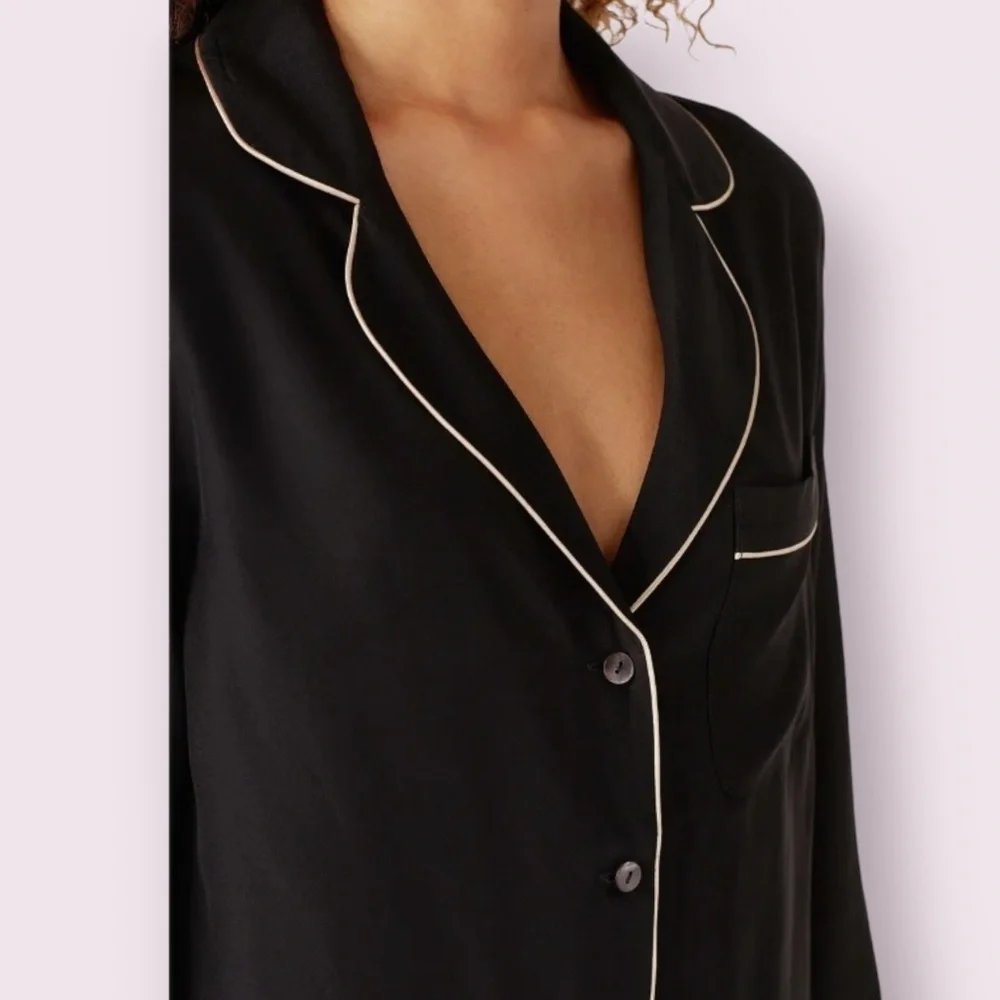 Kiki De Montparnasse good preloved